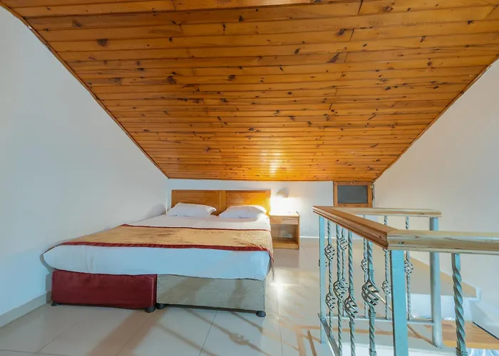 Tropic Club & - Отель Сиде