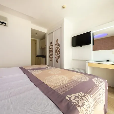 Hotel Tropic Club & - 3*