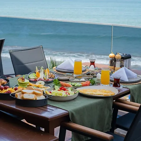 Hotel Tropic Club & - Sidé