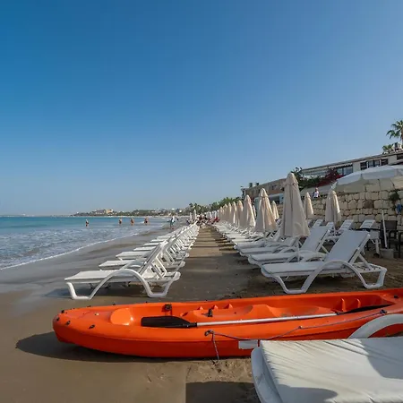 Tropic Club & - 3*