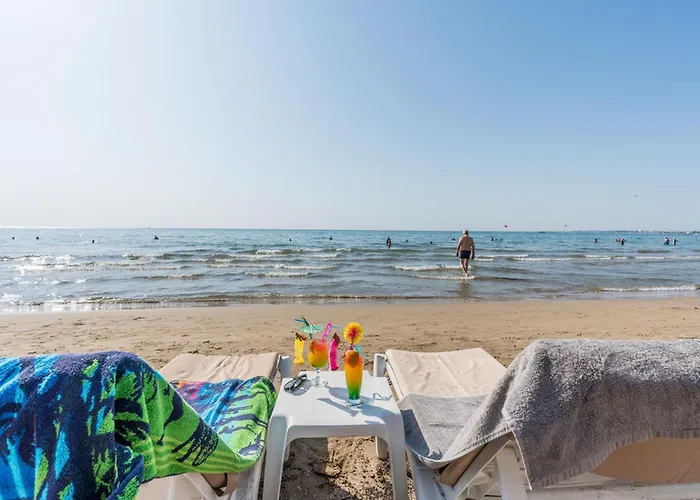 Tropic Club & - 호텔 3*