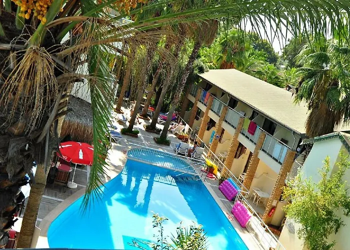 Tropic Club & - Hotel Side