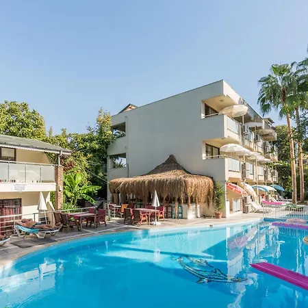 Tropic Beach Club & Resort - Side Side
