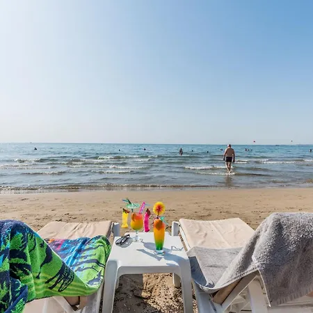 Tropic Beach Club & Resort - Side Szálloda 3*