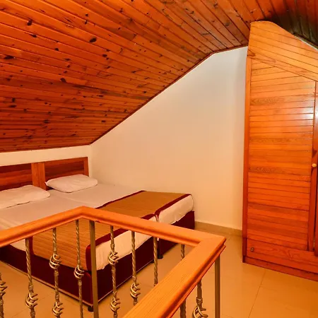 Tropic Beach Club & Resort - Side Szálloda 3*