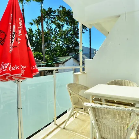 Tropic Beach Club & Resort - Side 3*
