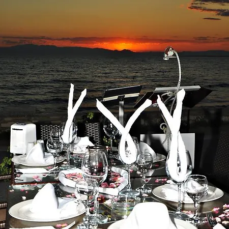 Tropic Club Ξενοδοχείο 3*