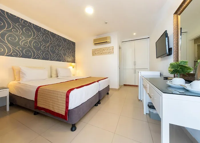 Hotel Tropic Club & - 3*