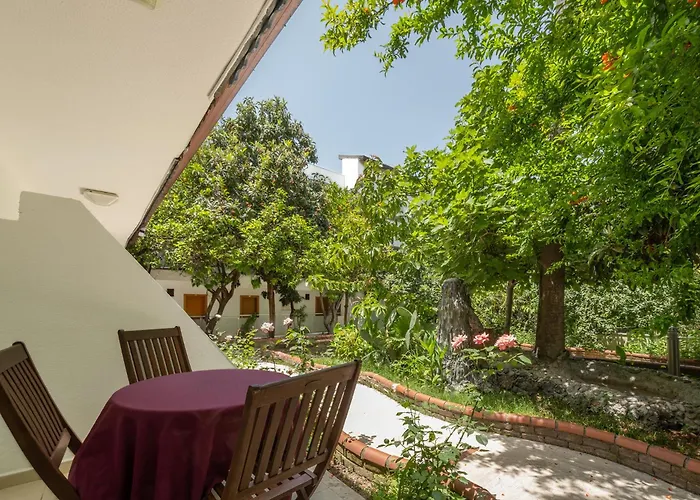 Hotel Tropic Club & -