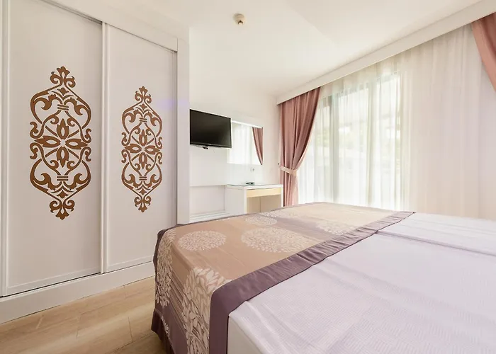 Hotel Tropic Club & - Side