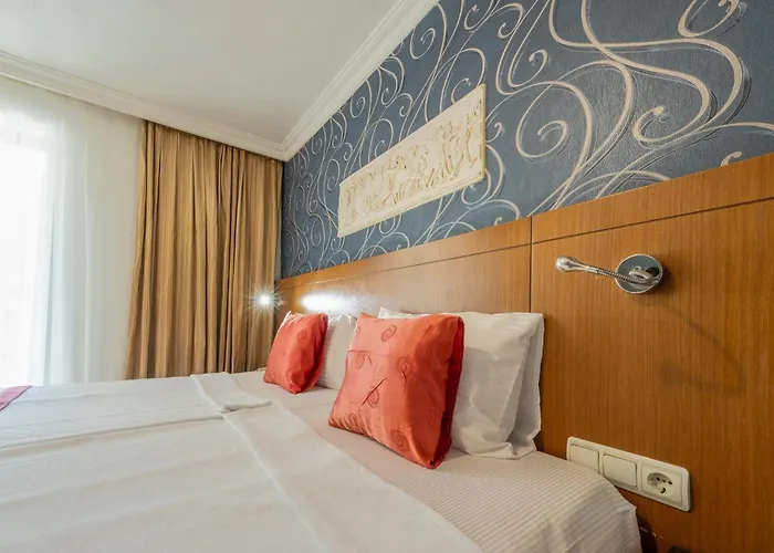 Tropic Club & - Hotel 3*