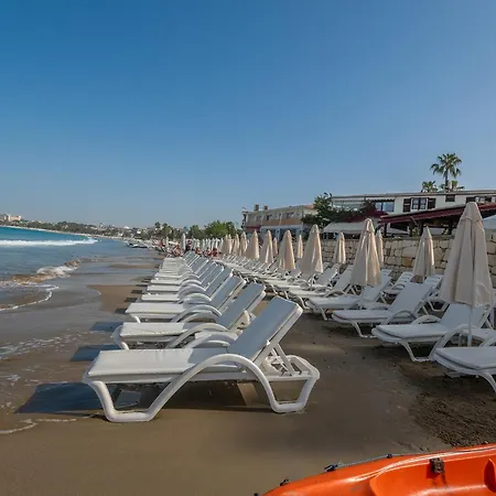 Tropic Club & - Hotel Side