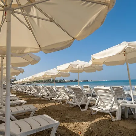 Tropic Club & - Hotel 3*