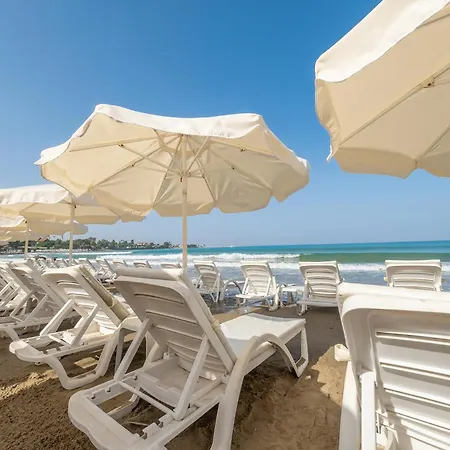 Tropic Club & - Hotel
