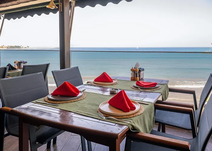 Tropic Club & - Hotel Side